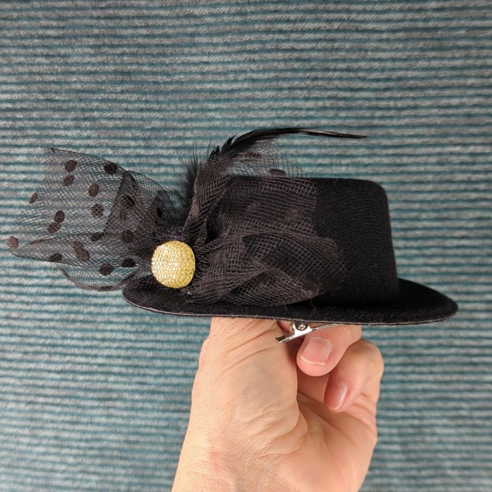 Costume Hat For Pets - Picture 3 of 12